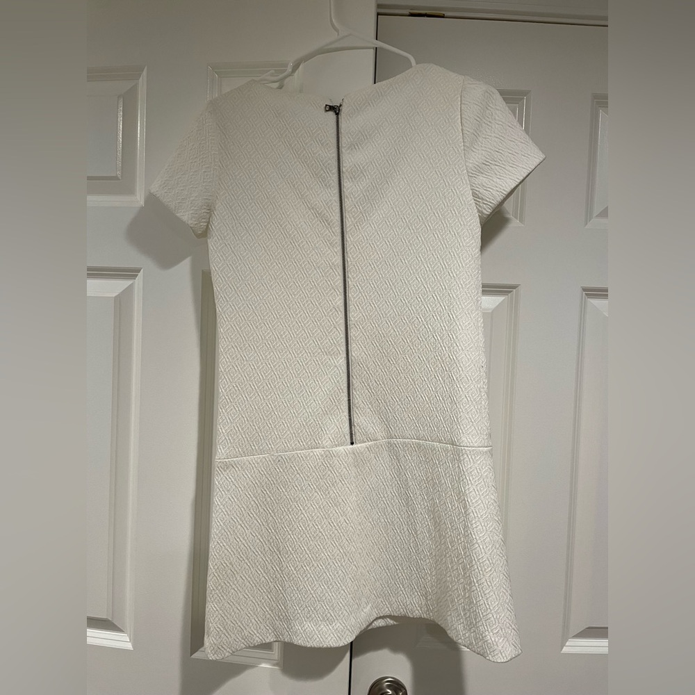 Alice + Olivia Dropped Waist Mini Dress with Jacquard Print Size 0 - Picture 6 of 7